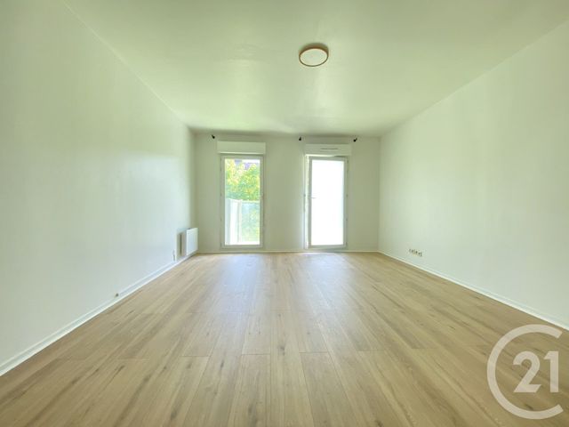 Appartement F2 à vendre - 2 pièces - 45.53 m2 - LA PLAINE ST DENIS - 93 - ILE-DE-FRANCE - Century 21 Wilson Immobilier