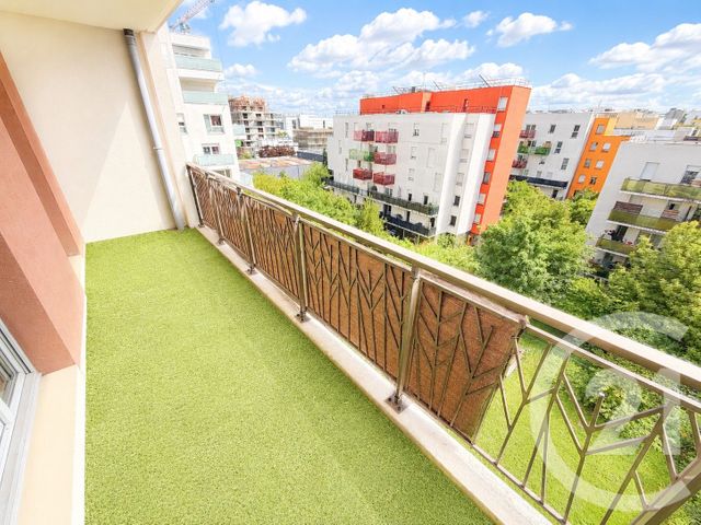 Appartement F3 à vendre - 3 pièces - 58.47 m2 - LA PLAINE ST DENIS - 93 - ILE-DE-FRANCE - Century 21 Wilson Immobilier