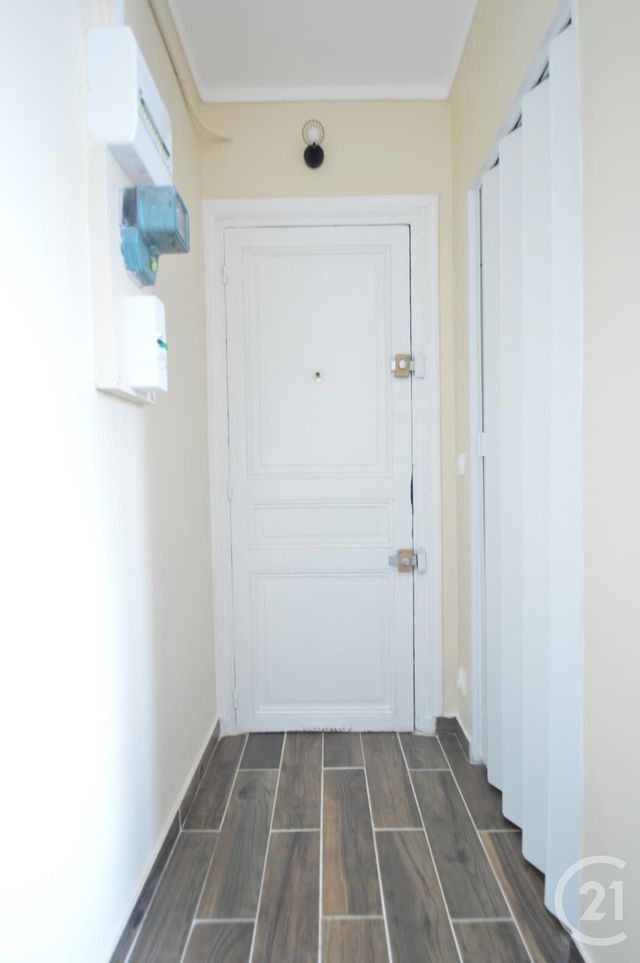 Appartement T1 à louer - 1 pièce - 19.22 m2 - AUBERVILLIERS - 93 - ILE-DE-FRANCE - Century 21 Wilson Immobilier