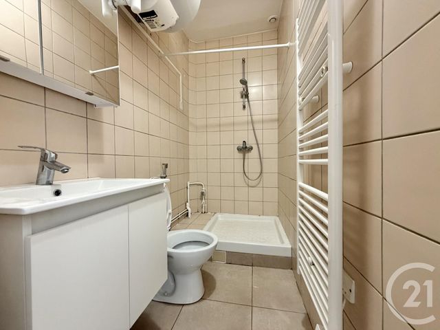 Appartement F2 à louer - 2 pièces - 42.71 m2 - LA PLAINE ST DENIS - 93 - ILE-DE-FRANCE - Century 21 Wilson Immobilier