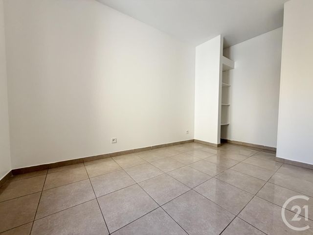 Appartement F2 à louer - 2 pièces - 42.71 m2 - LA PLAINE ST DENIS - 93 - ILE-DE-FRANCE - Century 21 Wilson Immobilier