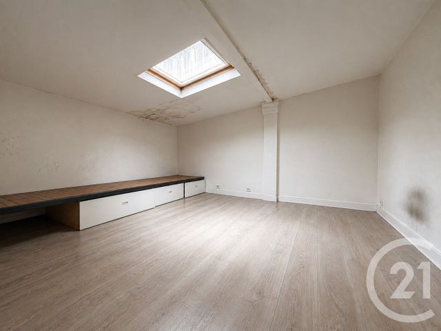 Appartement à vendre - 2 pièces - 22.41 m2 - LA PLAINE ST DENIS - 93 - ILE-DE-FRANCE - Century 21 Wilson Immobilier