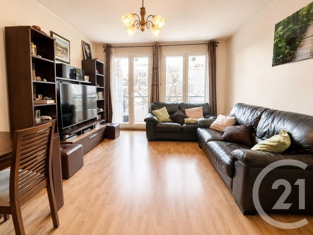 Appartement F3 à vendre - 3 pièces - 63.02 m2 - LA PLAINE ST DENIS - 93 - ILE-DE-FRANCE - Century 21 Wilson Immobilier