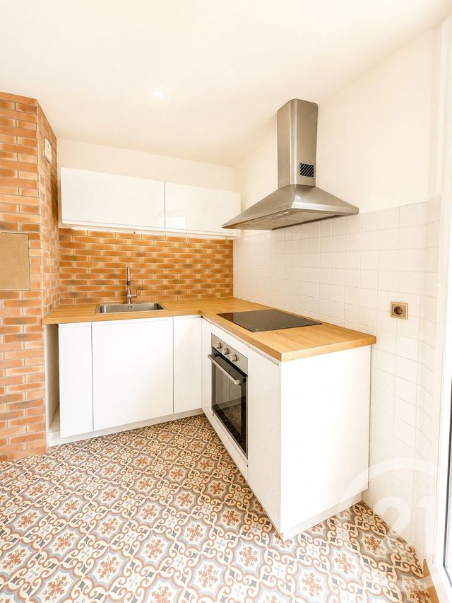 Appartement F2 à vendre - 2 pièces - 47.13 m2 - LE BOURGET - 93 - ILE-DE-FRANCE - Century 21 Wilson Immobilier
