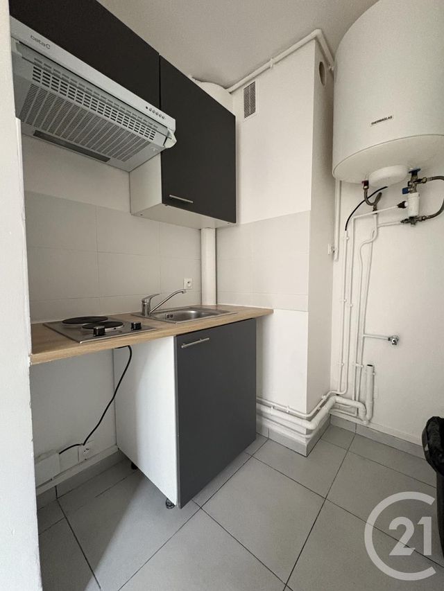 Appartement Studio à vendre - 1 pièce - 26.62 m2 - ST DENIS - 93 - ILE-DE-FRANCE - Century 21 Wilson Immobilier