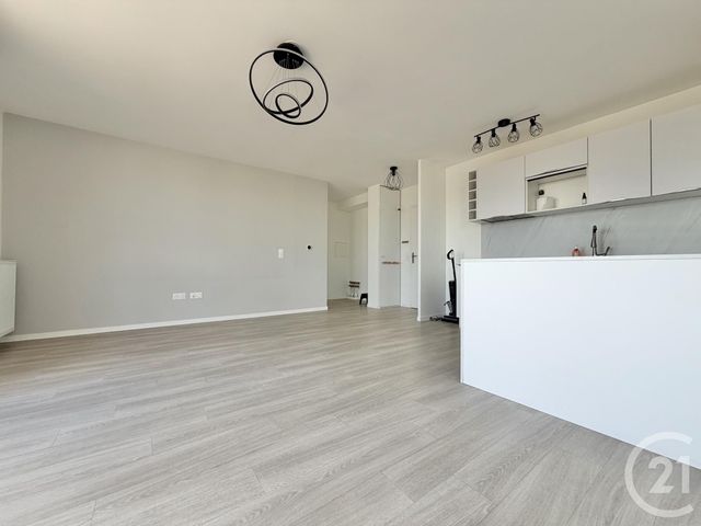 Appartement F4 à vendre - 4 pièces - 80.0 m2 - ST DENIS - 93 - ILE-DE-FRANCE - Century 21 Wilson Immobilier