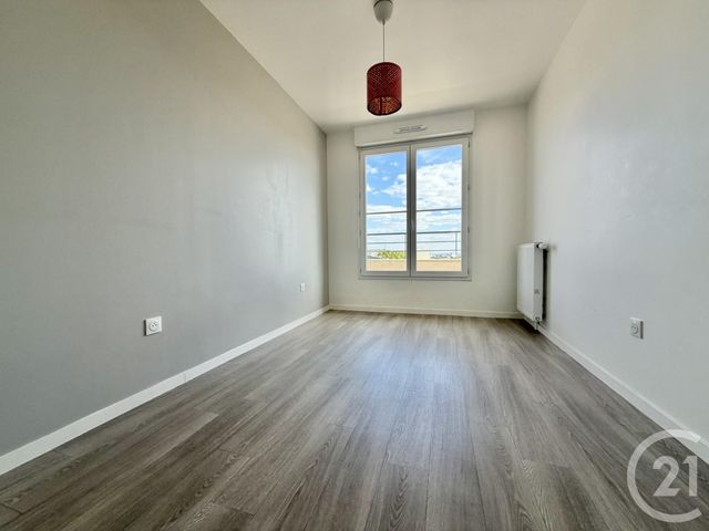 Appartement F4 à vendre - 4 pièces - 80.0 m2 - ST DENIS - 93 - ILE-DE-FRANCE - Century 21 Wilson Immobilier