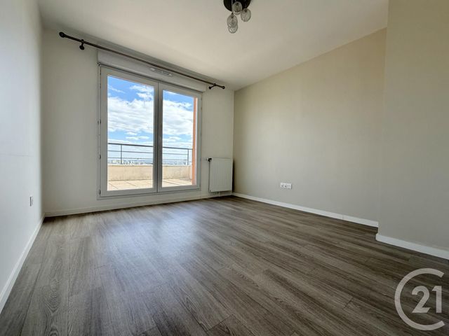 Appartement F4 à vendre - 4 pièces - 80.0 m2 - ST DENIS - 93 - ILE-DE-FRANCE - Century 21 Wilson Immobilier